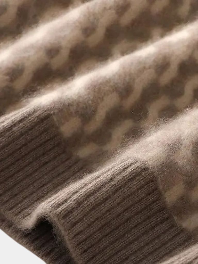 100% Wool Geometric Crew Neck Pullover Sweater - Manly Man