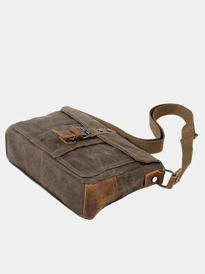 Balmoral Courier Transversal Bag - Manly Man
