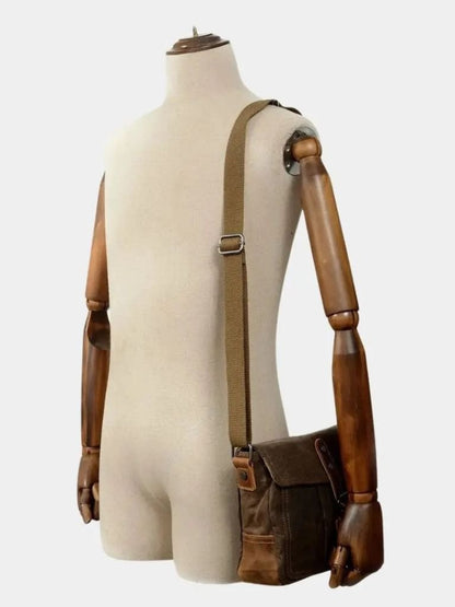 Balmoral Courier Transversal Bag - Manly Man