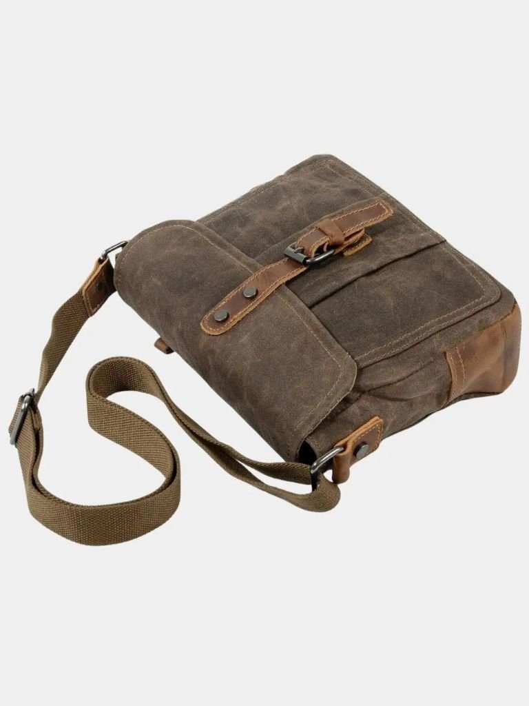 Balmoral Courier Transversal Bag - Manly Man