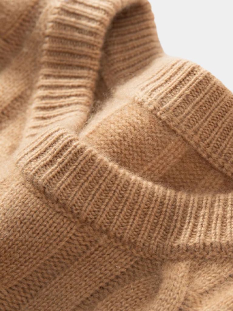 Essential Cashmere Sweater - Manly Man