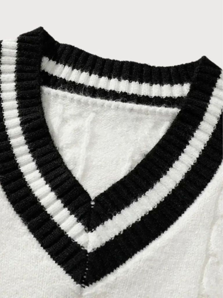 Minimalist V-Neck Sweater - Manly Man