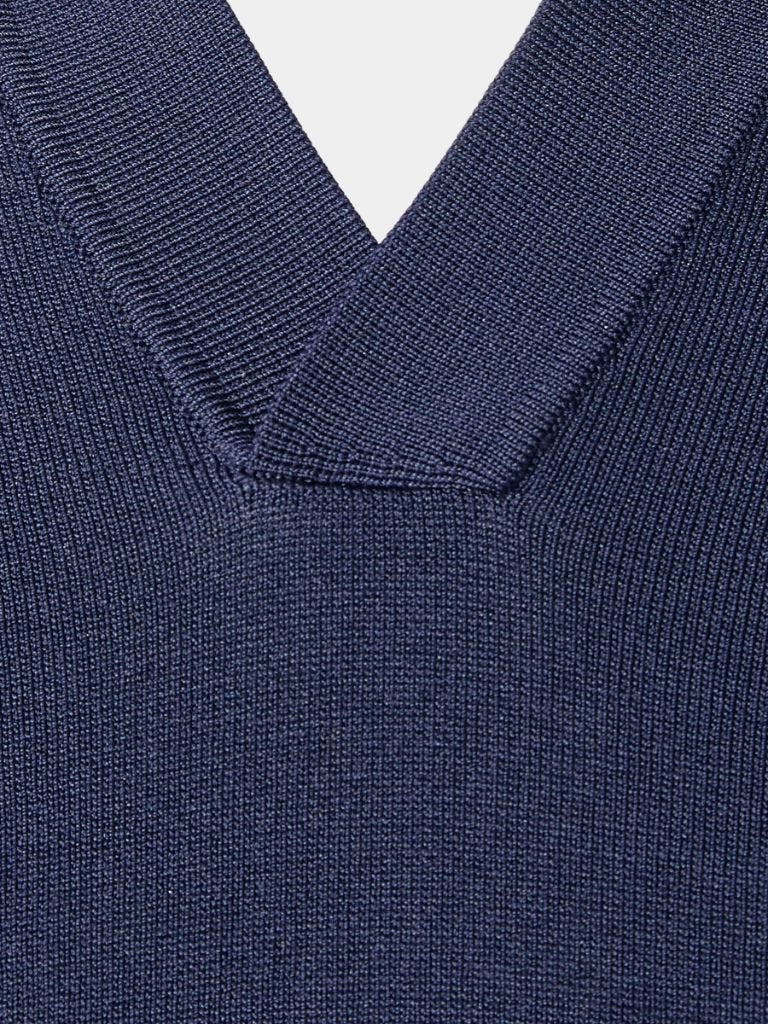 Navy Class Polo – Manly Man