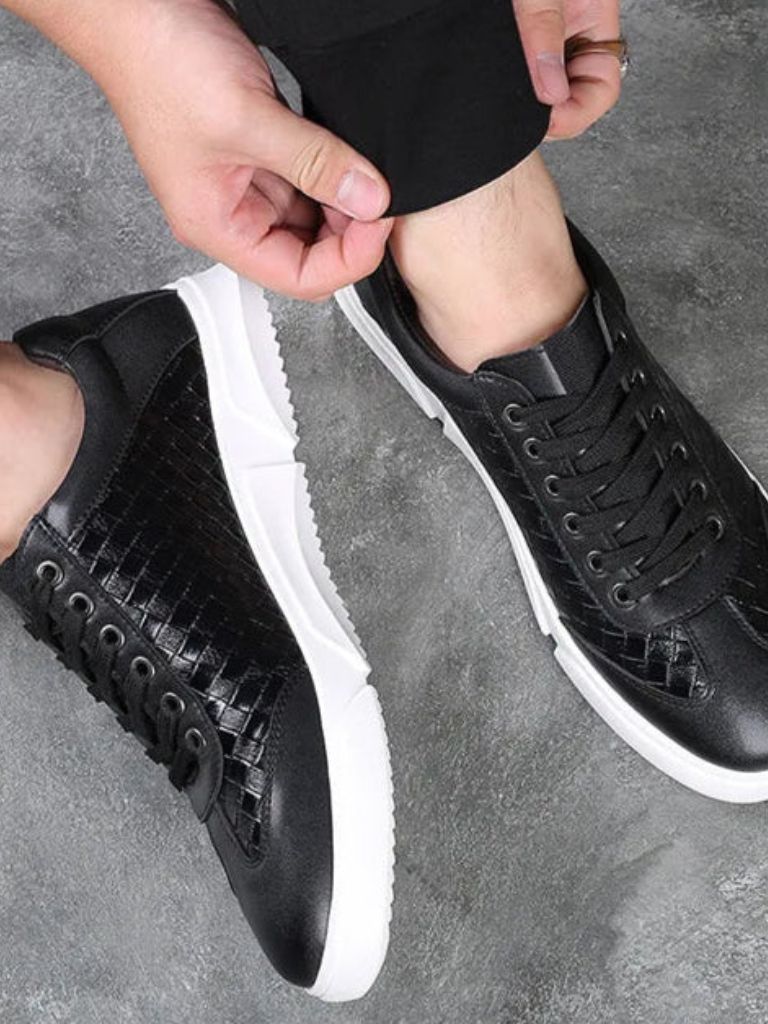 Noir Artisan Shoes - Manly Man